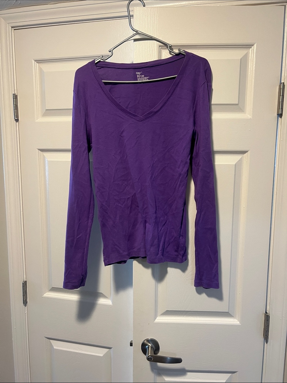 GAP Purple Long Sleeve V-Neck Tee